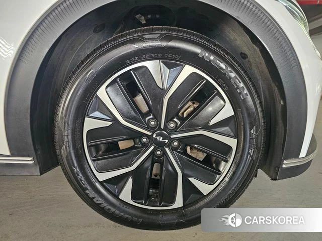 Kia EV6 id 4201970 из Кореи 7