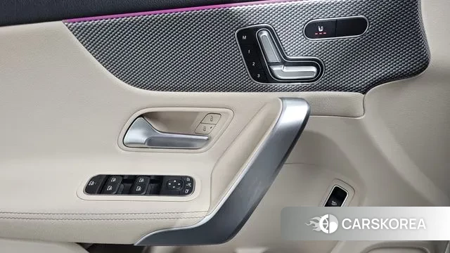 Mercedes-Benz A-Class W177 id 3468755 из Кореи 7