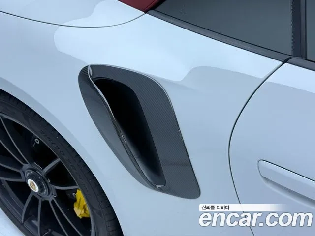 Porsche 911(992) id 2910279 из Кореи 7