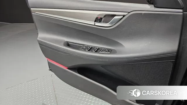 Hyundai The New Grandeur IG id 3587717 из Кореи 7