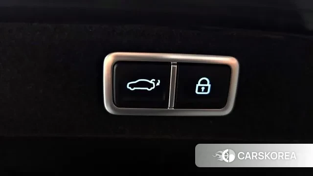 Hyundai Grandeur (GN7) id 3426965 из Кореи 7