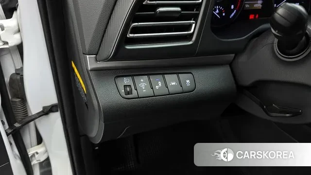 Hyundai The New Avante AD id 3789122 из Кореи 7