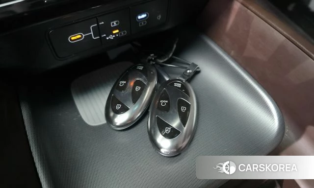 Hyundai Grandeur (GN7) id 4935634 из Кореи 7