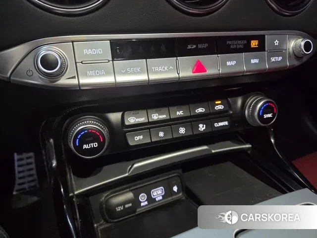 Kia Stinger id 3713980 из Кореи 7