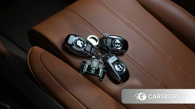 Bentley Bentayga id 4470021 из Кореи 7