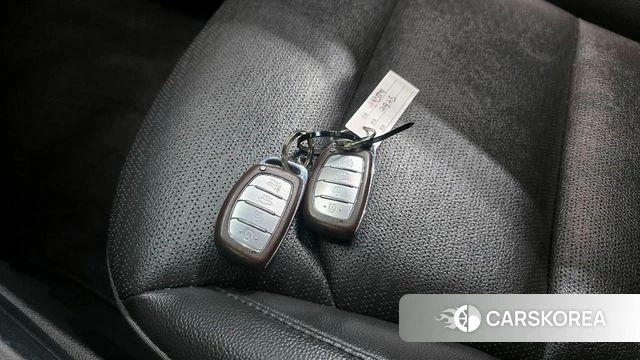 Hyundai The New Avante AD id 4304985 из Кореи 7