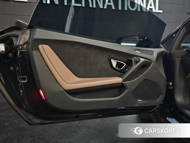 Lamborghini Huracan id 4350654 из Кореи 7