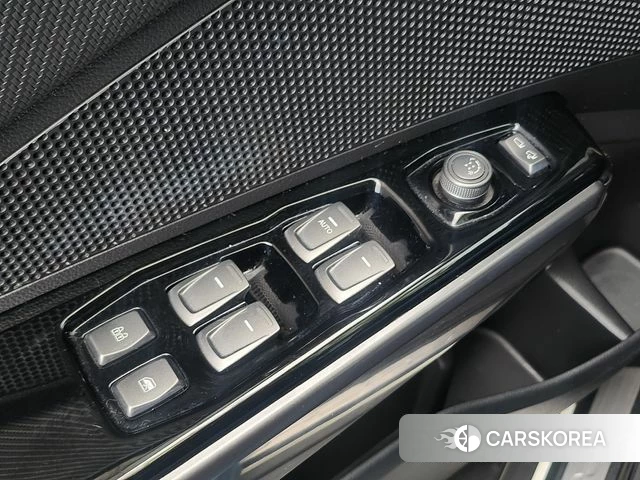 Ssangyong Berry New Tivoli id 4180322 из Кореи 7