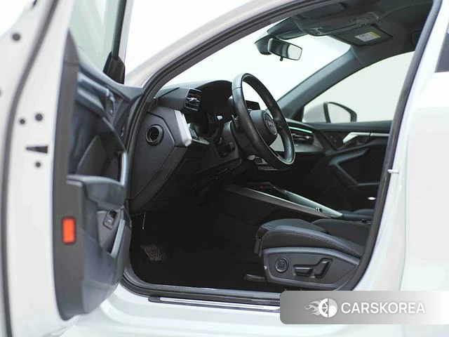 Audi A3 id 4387440 из Китая 7