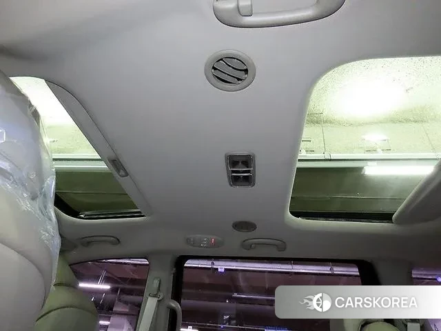 Kia The New Carnival id 3520601 из Кореи 7