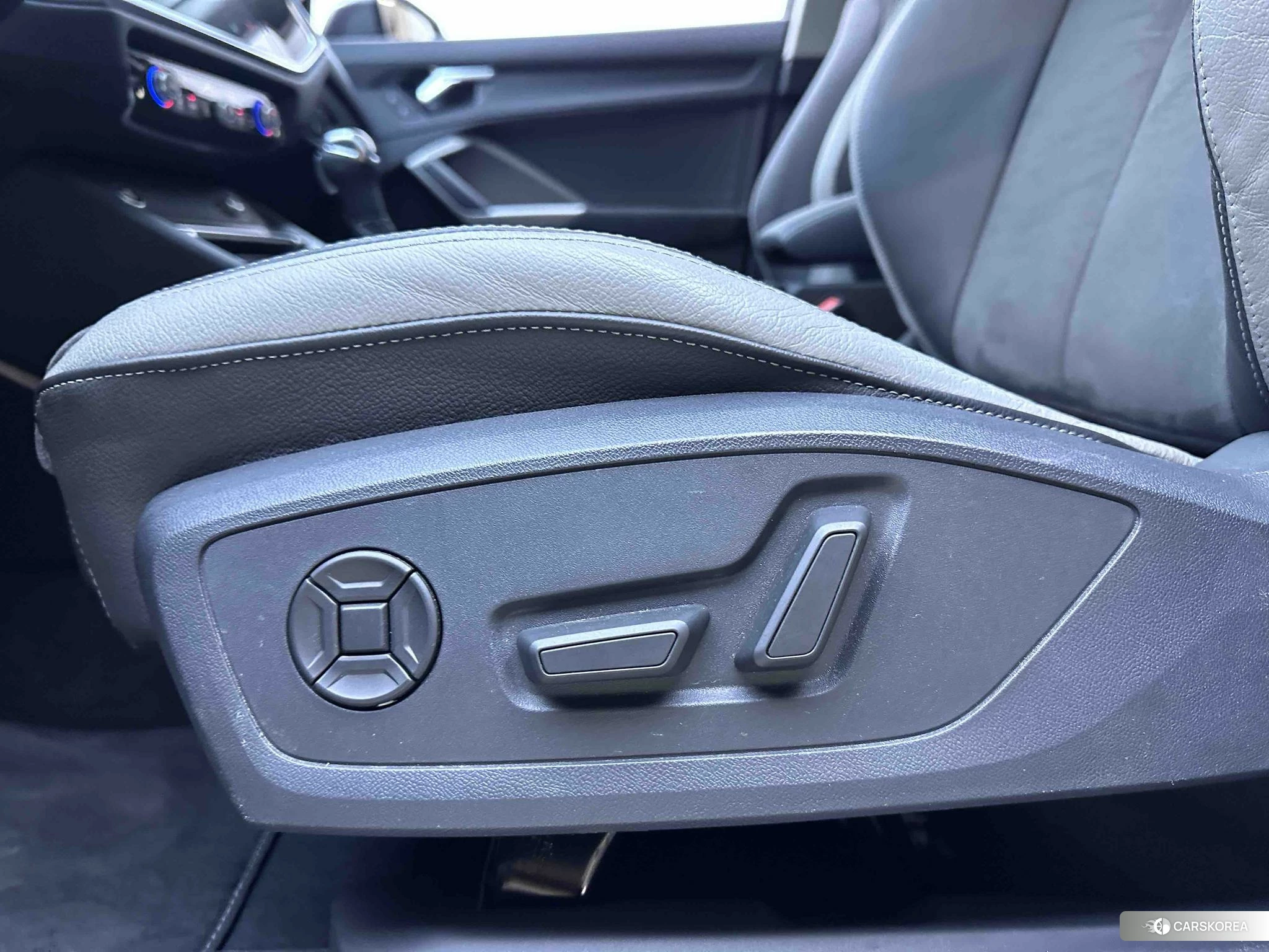 Audi Q3 id 4473858 из Китая 7