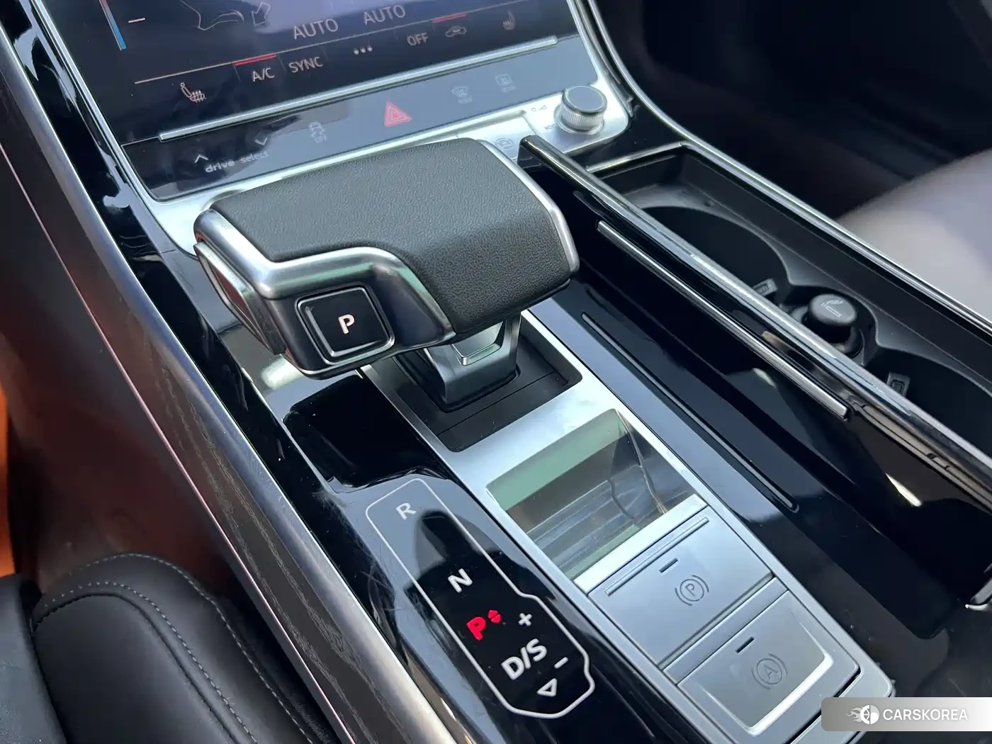 Audi A8 id 4553786 из Китая 7
