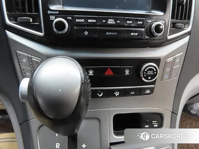 Hyundai The New Grand Starex id 3789829 из Кореи 7