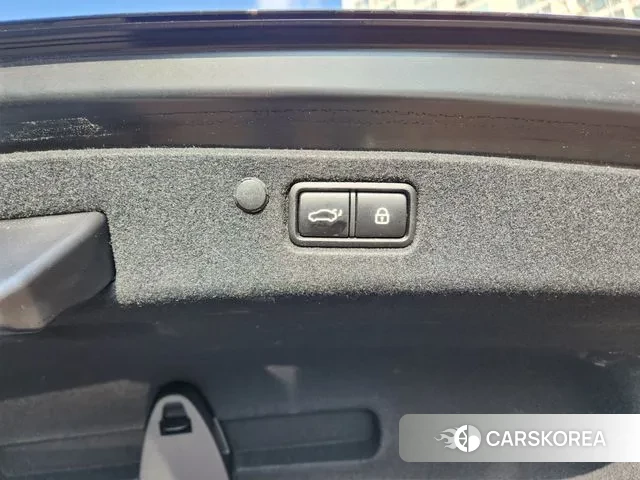 Hyundai The New Grandeur IG Hybrid id 3416366 из Кореи 7