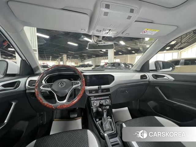 Volkswagen Exploring the shadow id 4218729 из Китая 7
