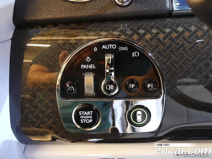 Rolls-Royce Cullinan id 2055847 из Кореи 7