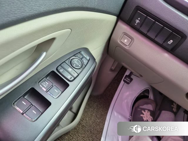 Kia The New Carnival id 4943969 из Кореи 7