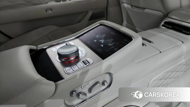 Genesis G90 (RS4) id 3963943 из Кореи 7