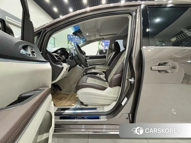 Buick GL8 id 3983305 из Китая 7
