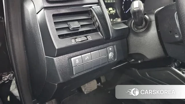 Ssangyong Rexton Sports Cannes id 3439078 из Кореи 7