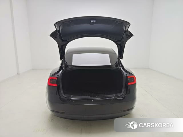 Tesla Model 3 id 4215726 из Китая 7