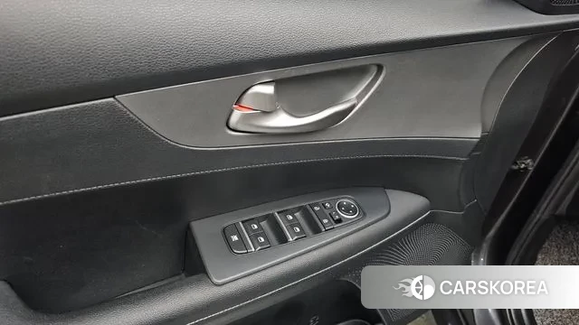 Kia Come New K3 id 3598593 из Кореи 7