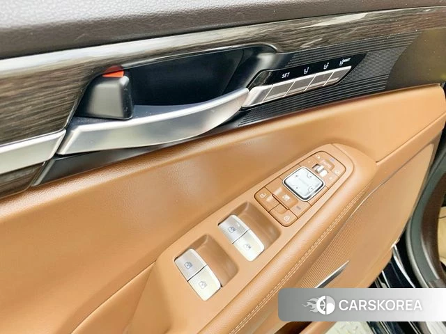 Genesis G90 id 4614360 из Кореи 7