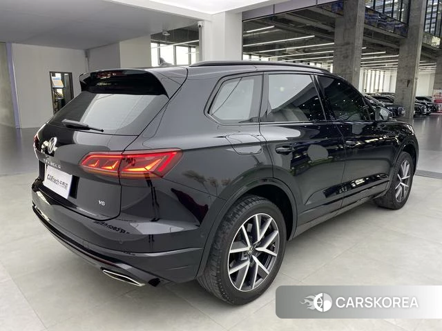 Volkswagen Touareg id 3869755 из Китая 7