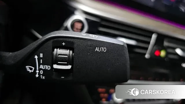 BMW 5 Series (G30) id 3578310 из Кореи 7