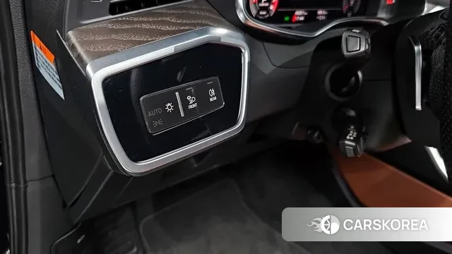 Audi A6 (C8) id 3378798 из Кореи 7