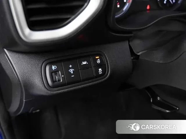 Hyundai Venue id 3508530 из Кореи 7