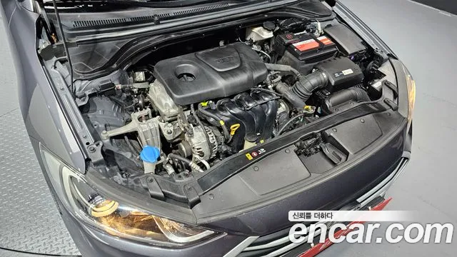 Hyundai Avante AD id 2614316 из Кореи 7