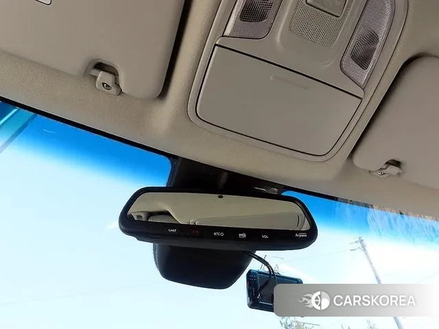 Kia The New Niro id 3778589 из Кореи 7