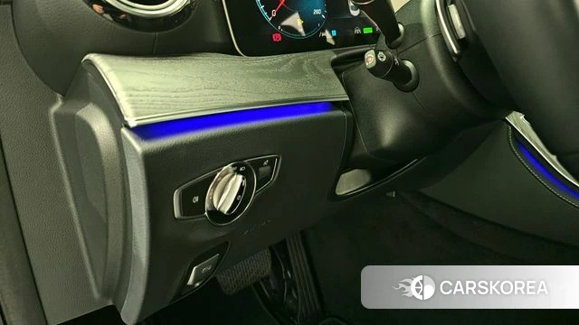 Mercedes-Benz E-Class W213 id 3877552 из Кореи 7