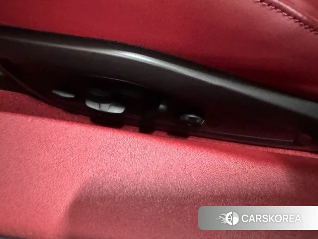 Porsche 911(992) id 4650370 из Кореи 7