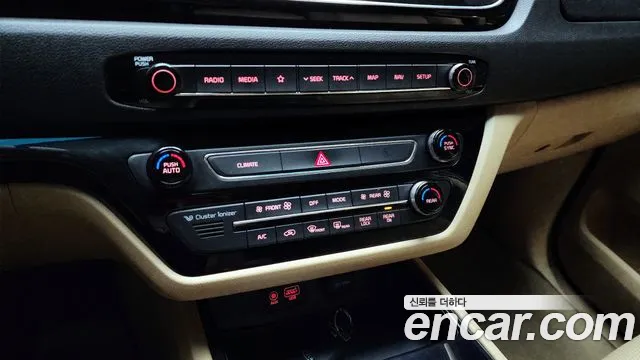 Kia The New Carnival id 2502423 из Кореи 7