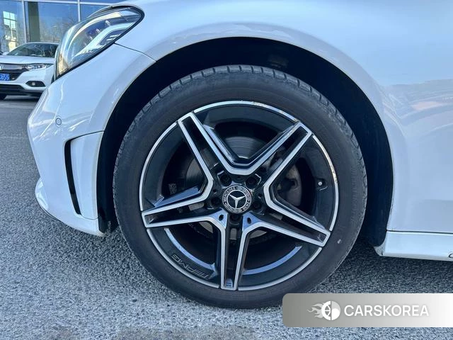 Mercedes-Benz Class C id 4313750 из Китая 7