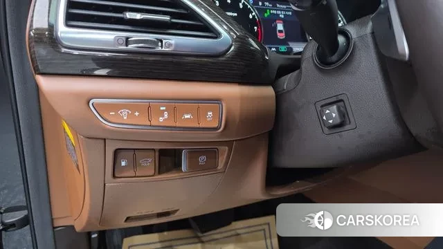 Genesis G90 id 3505100 из Кореи 7