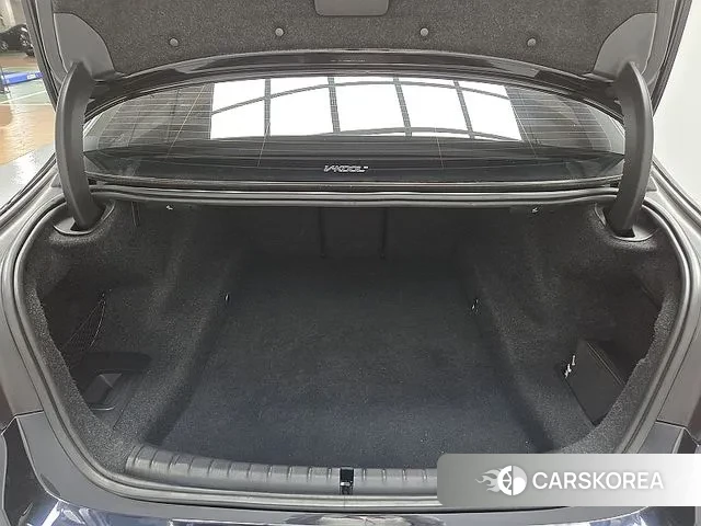 BMW 5 Series (G30) id 3282595 из Кореи 7