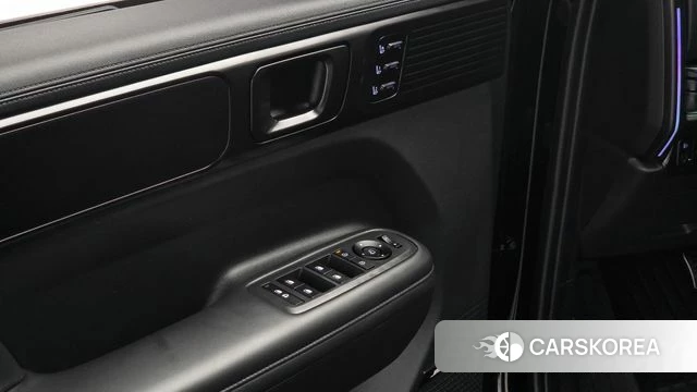 Hyundai Santa Fe (MX5) id 3914312 из Кореи 7