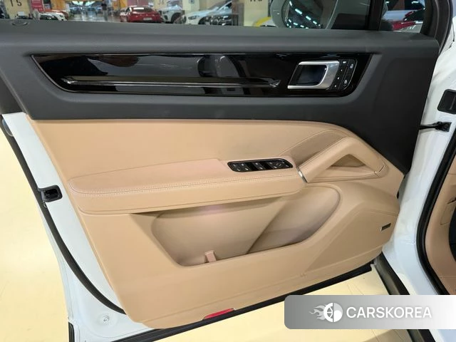 Porsche Cayenne (PO536) id 4433153 из Кореи 7