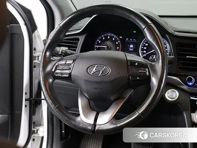 Hyundai The New Avante AD id 3723592 из Кореи 7