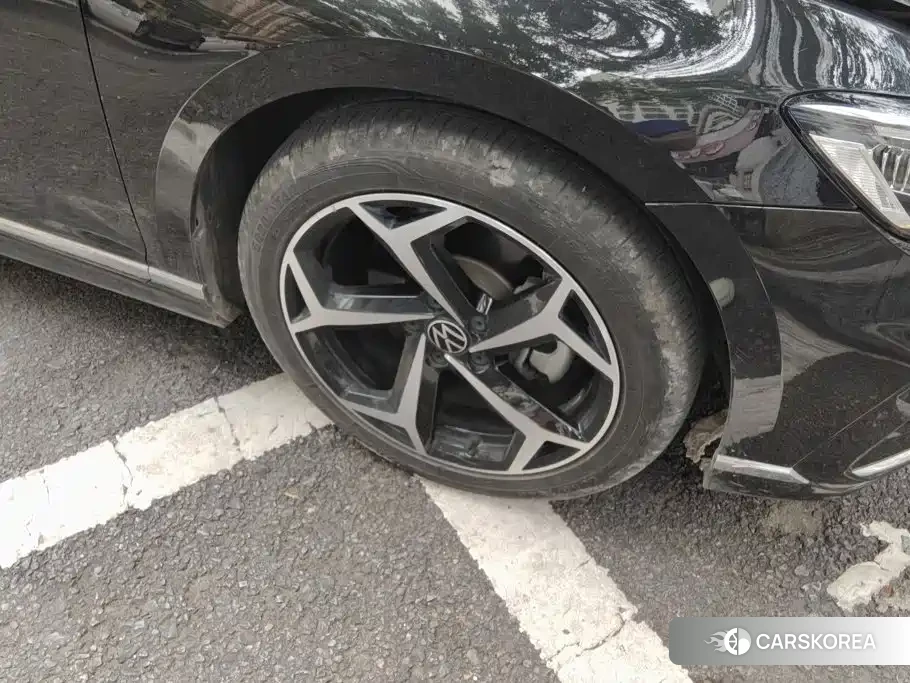 Volkswagen Magotan id 4576475 из Китая 7
