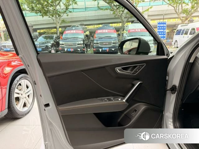 Audi Q2L e-tron id 4259502 из Китая 7