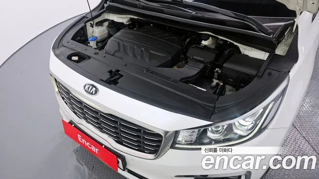 Kia The New Carnival id 2535127 из Кореи 7