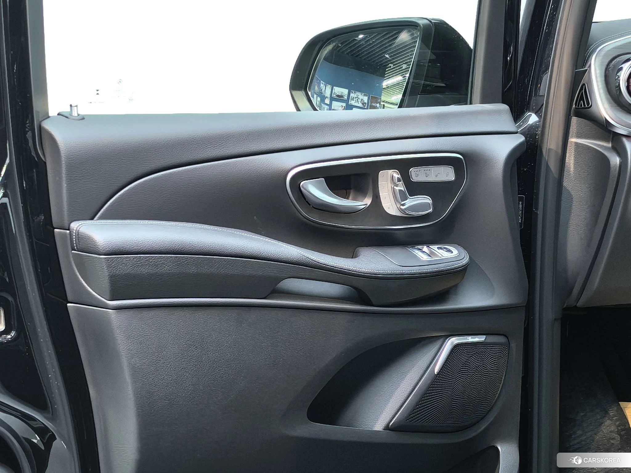 Mercedes-Benz V-class id 4421036 из Китая 7