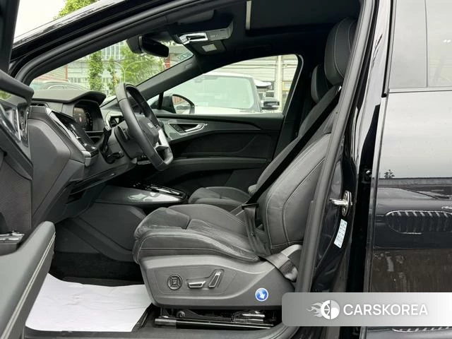 Audi Q5 e-tron id 4334837 из Китая 7