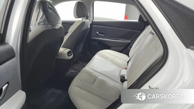 Hyundai Avante (CN7) id 3934894 из Кореи 7