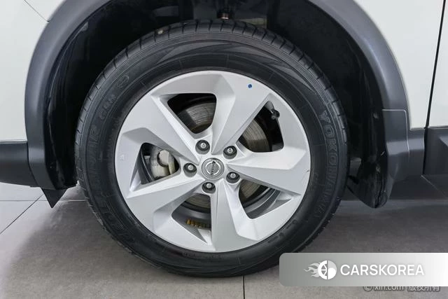 Nissan Qashqai id 4273968 из Китая 7
