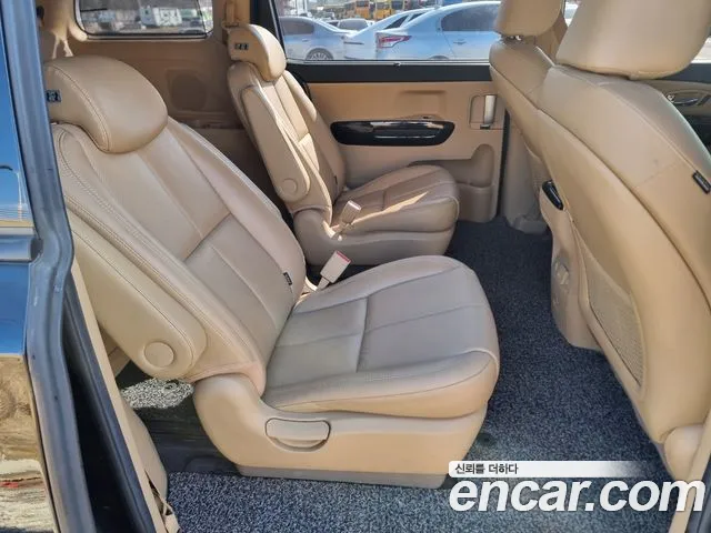 Kia The New Carnival id 2478398 из Кореи 7